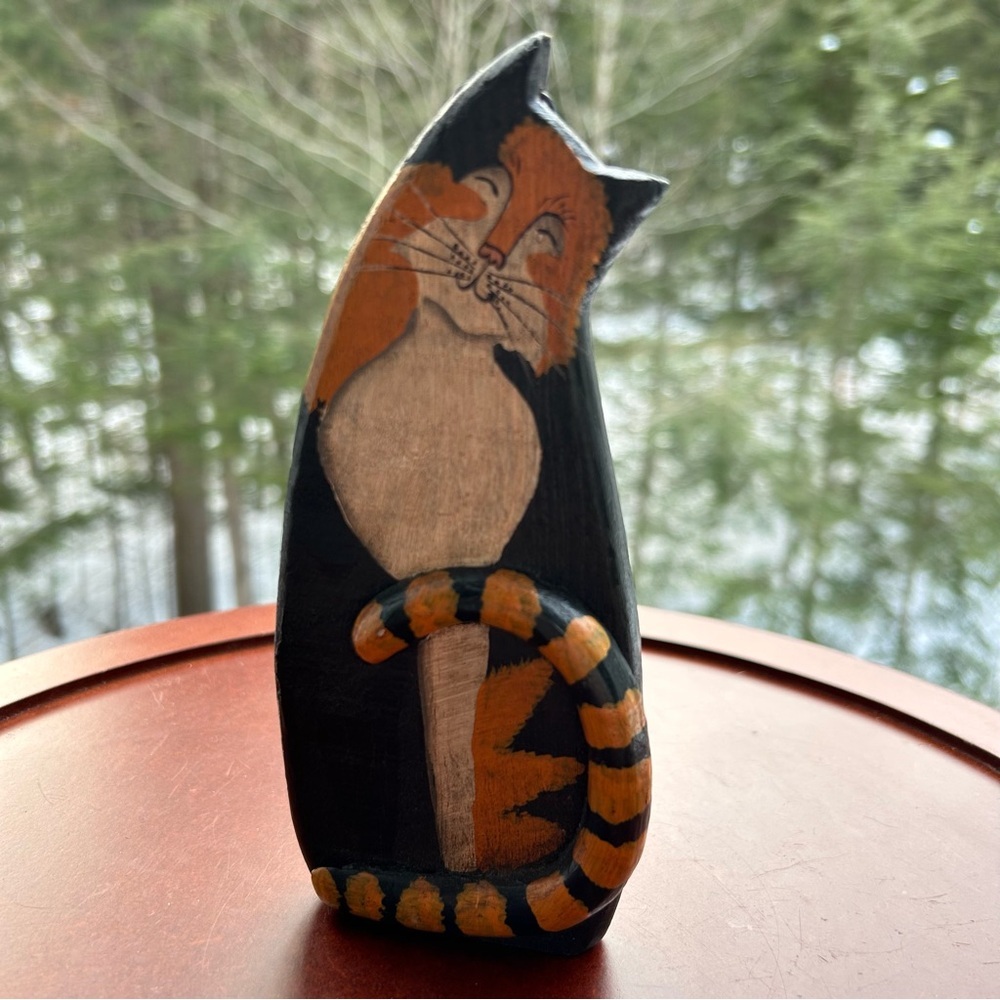 Calico Cat Hand-Painted Wood Figurine Wall Hanging Folk Art Decor Cat Lover Gift